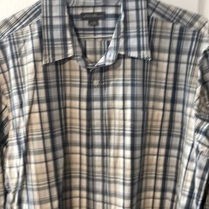 Mens long sleeve button up casual/dress shirt. Size TXL